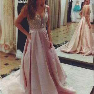 Gorgeous, Jovani champagne pink prom dress